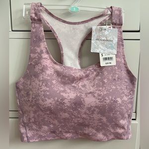 Uniqlo Rei Nakanishi sports bra